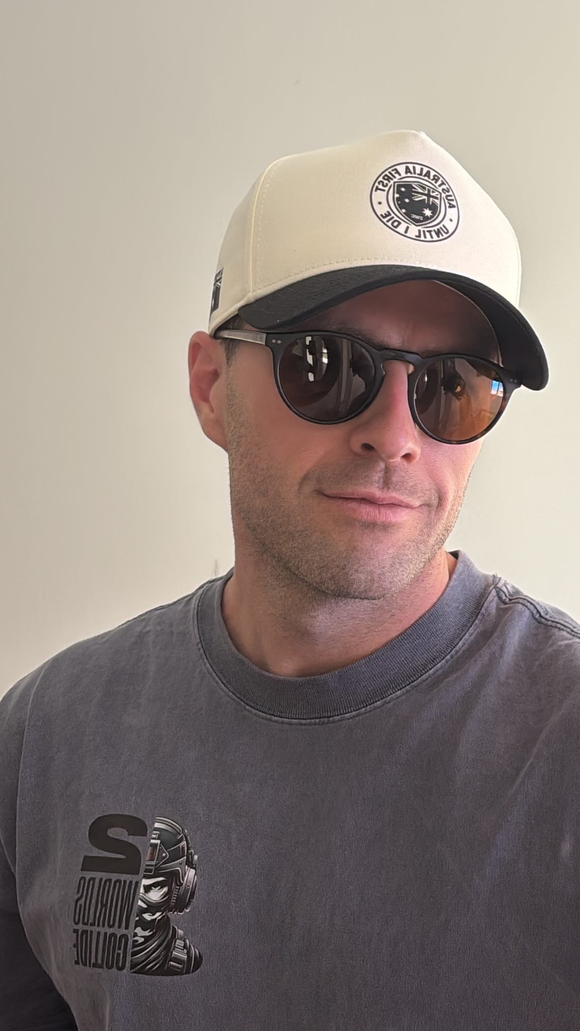 Cap "Aus First"